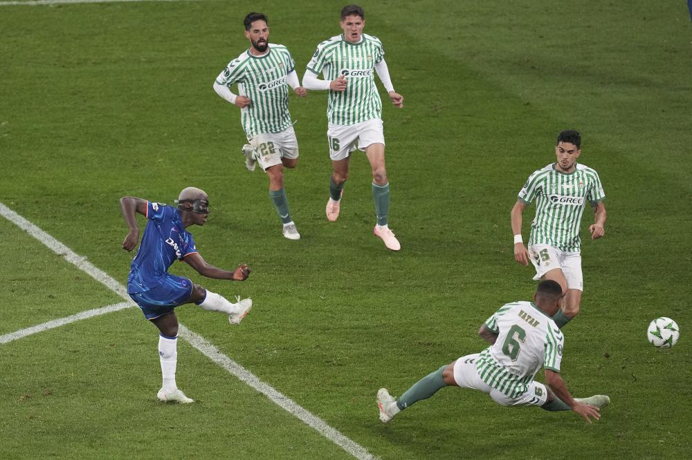 ESPN：39岁胡尔克重新迎来职业生涯黄金阶段，他已不考虑离队